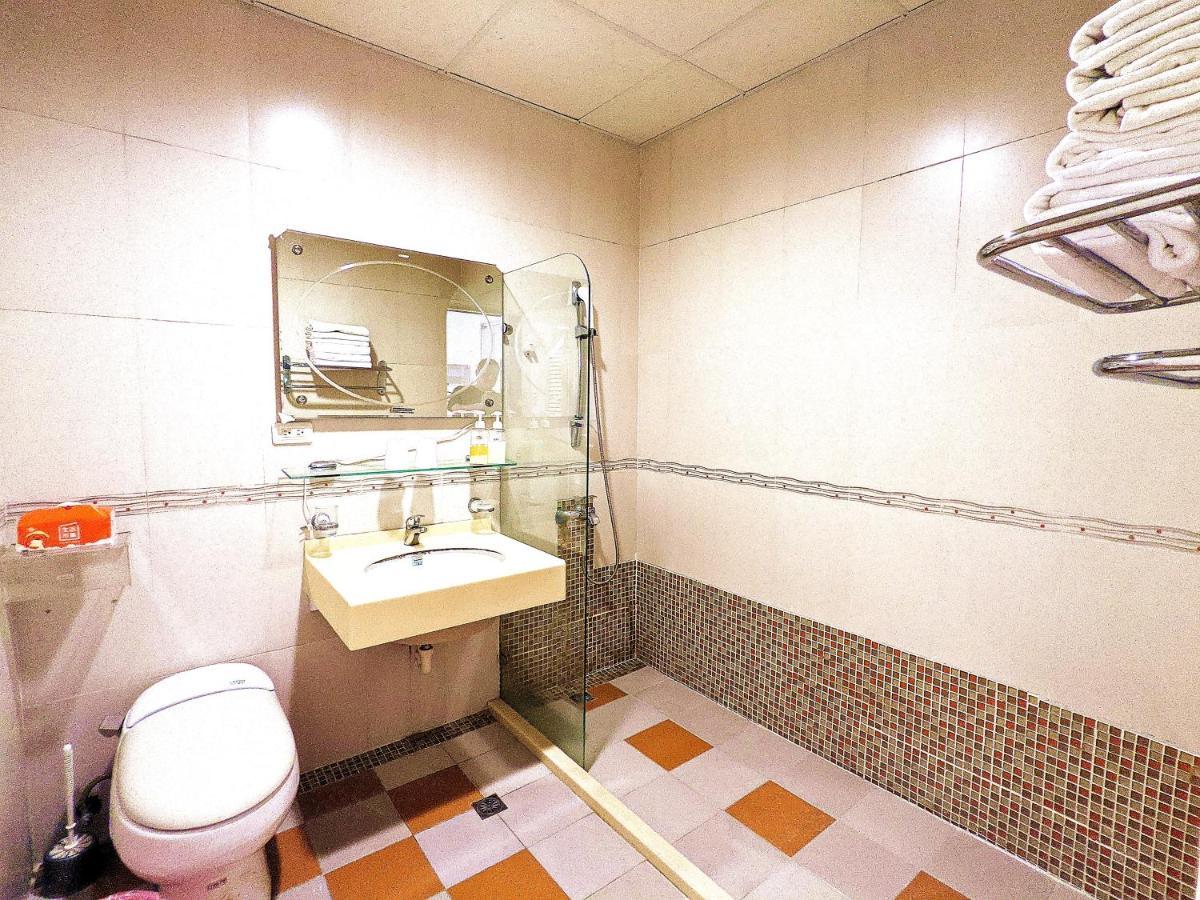 Yeshome 亞馨&奇雅居聯合民宿 Ji'an Exteriör bild